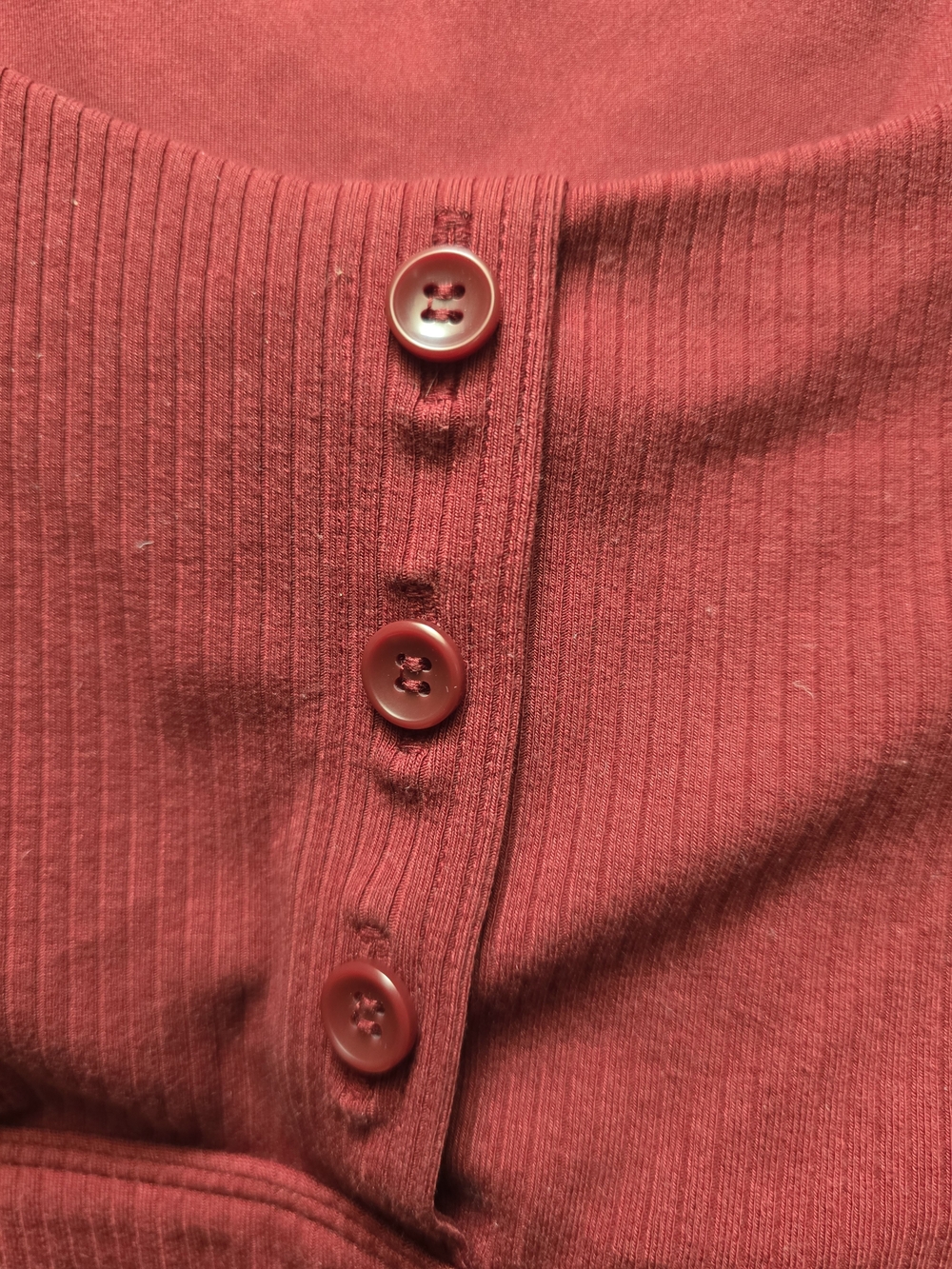 ALO Yoga Ribbed Button-Front Crop Top in Raspberry Red - Picture 2 of 3